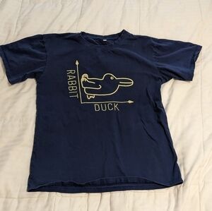 Funny Graphic tee size Medium